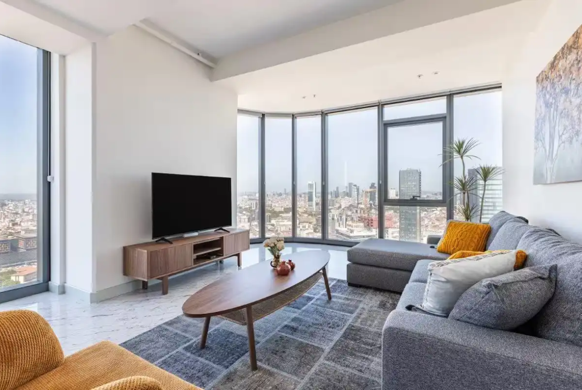 یک اقامت پنج ستاره در رزیدانس سینپاش کویین. دسترسی به استخر، باشگاه، پارکینگ رایگان و منظره طبقه ۴۴.