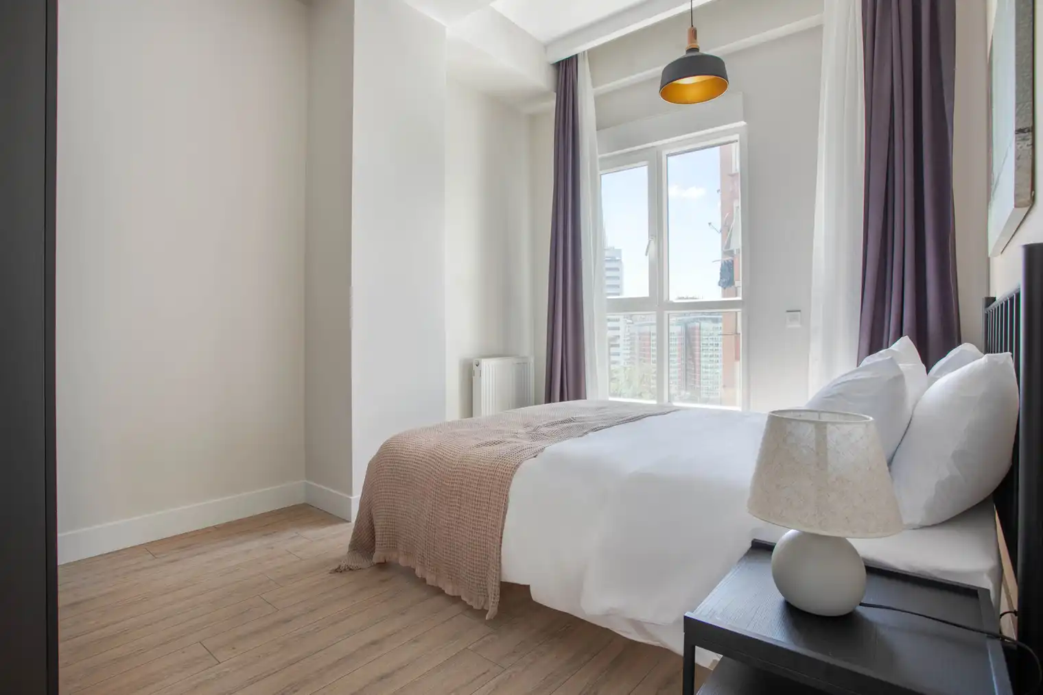 اجاره آپارتمان لوکس در بشیکتاش. واحدی بی‌نظیر با تمامی امکانات رفاهی برای یک زندگی راحت و بی‌دغدغه. تماس با ترک گشت برای اطلاعات بیشتر.